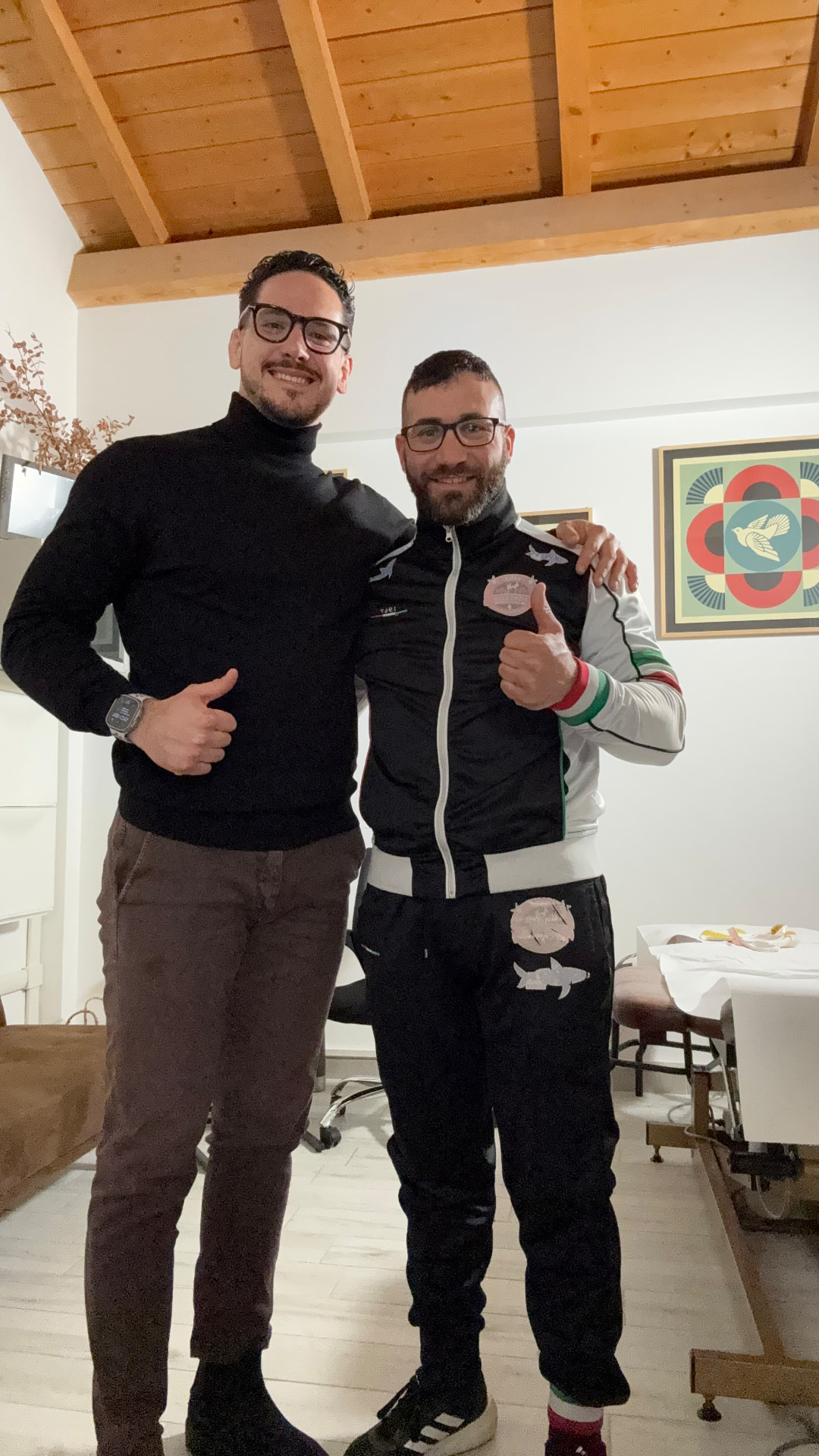 Federico Angotti con un atleta della Nazionale Italiana di pugilato